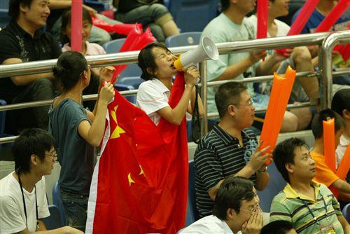 中国男排vs日本球迷回放